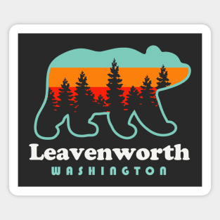 Leavenworth Washington Souvenir Retro Vintage Bear Magnet